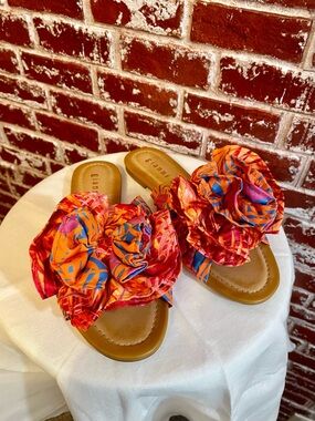 Gianni Bini Zereena Floral Bow Ruffle Slide Sandals Coquette Cottagecore Summer